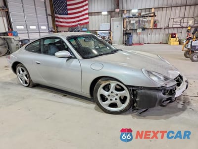 Czwarte zdjęcie samochodu z boku: 2000 PORSCHE 911 CARRERA 2 VIN:WP0AA2992YS622114 - miniatura