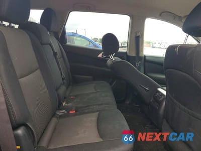 Zdjęcie 11 z 13 samochodu: 2017 NISSAN PATHFINDER SV VIN:5N1DR2MM9HC604779 - miniatura