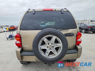 Zdjęcie 6 z 14 samochodu: 2003 JEEP LIBERTY LIMITED VIN:1J4GL58KX3W728767 - miniatura