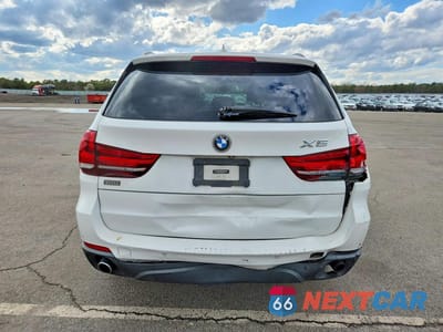 Zdjęcie 6 z 13 samochodu: 2014 BMW X5 XDRIVE35I VIN:5UXKR0C5XE0H25099 - miniatura