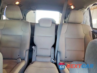 Zdjęcie 10 z 13 samochodu: 2017 HONDA ODYSSEY EX VIN:5FNRL5H4XHB014200 - miniatura