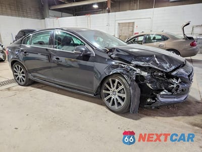 Czwarte zdjęcie samochodu z boku: 2017 VOLVO S60 PREMIER VIN:LYV402TK6HB125979 - miniatura