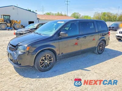 2018 DODGE GRAND CARAVAN SE 2C4RDGBG0JR185138 - główne zdjęcie licytacji z USA - miniatura
