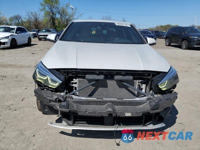 Piąte zdjęcie samochodu w środku: 2022 BMW 228XI VIN:WBA73AK03N7K16591 - miniatura