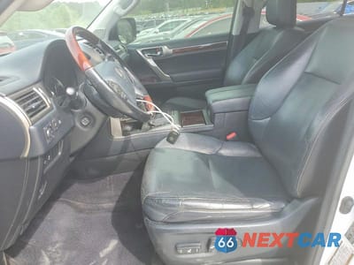 Zdjęcie 7 z 13 samochodu: 2016 LEXUS GX 460 VIN:JTJBM7FX0G5142143 - miniatura