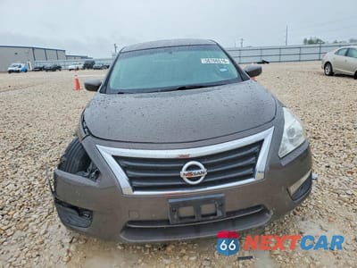 Piąte zdjęcie samochodu w środku: 2014 NISSAN ALTIMA 2.5 VIN:1N4AL3AP5EN210635 - miniatura