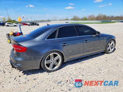 Trzecie zdjęcie samochodu z tyłu: 2016 AUDI S4 PREMIUM PLUS VIN:WAUBGAFL2GA002409 - miniatura