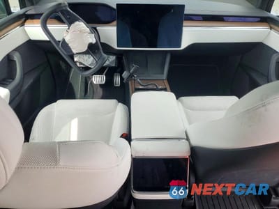 Zdjęcie 8 z 14 samochodu: 2023 TESLA MODEL X VIN:7SAXCBE53PF366359 - miniatura
