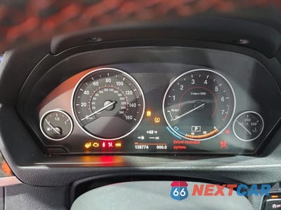 Zdjęcie 9 z 12 samochodu: 2018 BMW 330 XI VIN:WBA8D9G54JNU66951 - miniatura