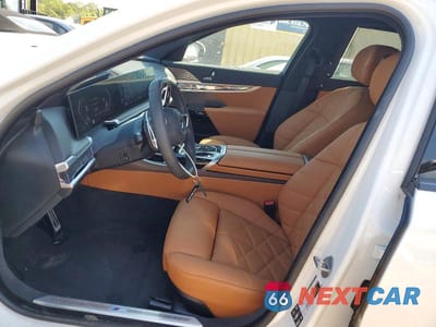 Zdjęcie 7 z 12 samochodu: 2026 BMW 740 XI VIN:WBA33EH05TCW27220 - miniatura