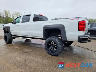 Drugie zdjęcie samochodu z przodu: 2015 CHEVROLET SILVERADO K2500 HEAVY DUTY LT VIN:1GC1KVEG9FF584468 - miniatura