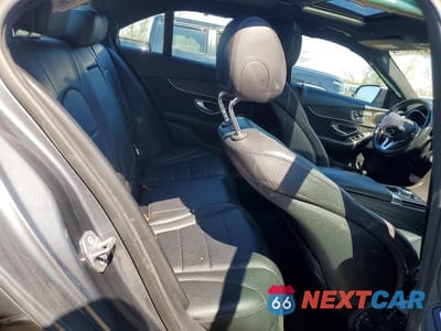 Zdjęcie 10 z 12 samochodu: 2019 MERCEDES-BENZ C 300 4MATIC VIN:55SWF8EB2KU307495 - miniatura