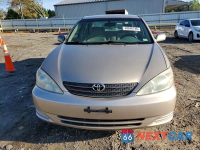 Piąte zdjęcie samochodu w środku: 2002 TOYOTA CAMRY LE VIN:4T1BE32K92U016070 - miniatura