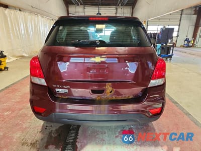 Zdjęcie 6 z 12 samochodu: 2017 CHEVROLET TRAX LS VIN:3GNCJNSB2HL215519 - miniatura