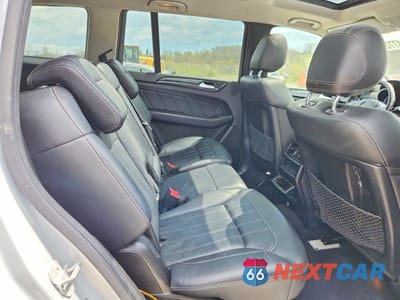 Zdjęcie 11 z 13 samochodu: 2016 MERCEDES-BENZ GL 450 4MATIC VIN:4JGDF6EE5GA631138 - miniatura