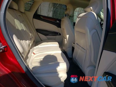 Zdjęcie 11 z 13 samochodu: 2015 LINCOLN MKC VIN:5LMTJ2AH9FUJ32226 - miniatura