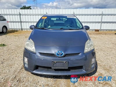 Piąte zdjęcie samochodu w środku: 2010 TOYOTA PRIUS III VIN:JTDKN3DU2A0206561 - miniatura