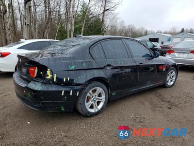 Trzecie zdjęcie samochodu z tyłu: 2011 BMW 328I VIN:WBAPK7C56BA974326 - miniatura