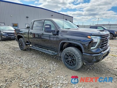 Czwarte zdjęcie samochodu z boku: 2024 CHEVROLET SILVERADO K3500 LTZ VIN:2GC4YUEYXR1258611 - miniatura