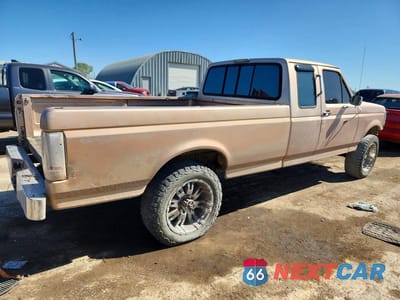 Trzecie zdjęcie samochodu z tyłu: 1997 FORD F250 VIN:1FTHX25F0VEC48265 - miniatura