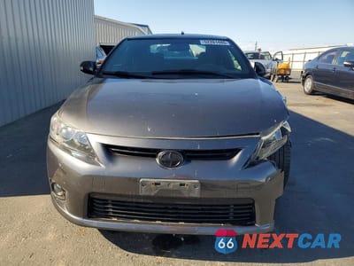 Piąte zdjęcie samochodu w środku: 2013 SCION TC BASE VIN:JTKJF5C79D3052345 - miniatura