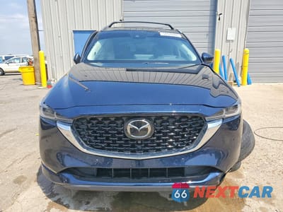 Piąte zdjęcie samochodu w środku: 2025 MAZDA CX-5 PREMIUM PLUS VIN:JM3KFBEM7S0539675 - miniatura