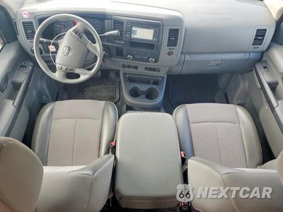 Zdjęcie 8 z 14 samochodu: 2021 NISSAN NV 2500 DELIVERY VAN VIN:1N6BF0LY7MN805539 - miniatura