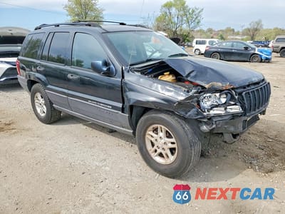 Czwarte zdjęcie samochodu z boku: 2004 JEEP GRAND CHEROKEE LAREDO VIN:1J4GW48S34C340980 - miniatura