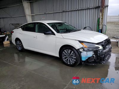 Czwarte zdjęcie samochodu z boku: 2026 NISSAN ALTIMA 2.5 SV VIN:1N4BL4DV1TN304903 - miniatura