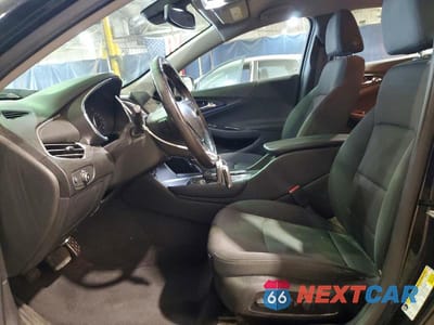 Zdjęcie 7 z 12 samochodu: 2017 CHEVROLET MALIBU LT VIN:1G1ZE5ST8HF107540 - miniatura