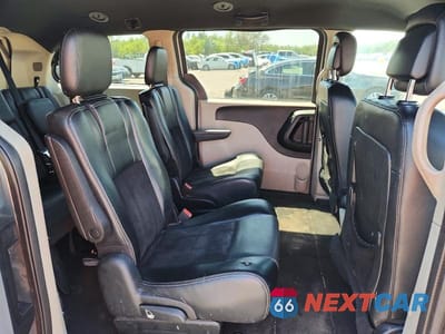 Zdjęcie 11 z 13 samochodu: 2018 DODGE GRAND CARAVAN SXT VIN:2C4RDGCG8JR223987 - miniatura
