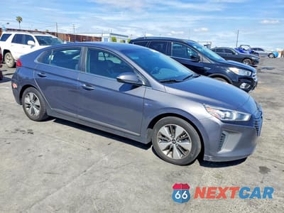 Czwarte zdjęcie samochodu z boku: 2018 HYUNDAI IONIQ LIMITED VIN:KMHC75LD7JU090614 - miniatura