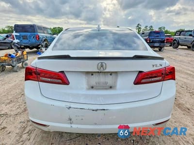 Zdjęcie 6 z 12 samochodu: 2016 ACURA TLX VIN:19UUB2F32GA002265 - miniatura