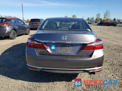 Zdjęcie 6 z 12 samochodu: 2017 HONDA ACCORD LX VIN:1HGCR2F32HA245843 - miniatura