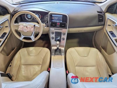 Zdjęcie 8 z 13 samochodu: 2013 VOLVO XC60 3.2 VIN:YV4952DZXD2418151 - miniatura