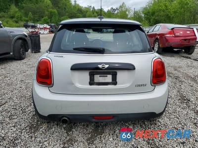 Zdjęcie 6 z 12 samochodu: 2017 MINI COOPER VIN:WMWXP5C51H2D16506 - miniatura
