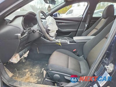 Zdjęcie 7 z 13 samochodu: 2020 MAZDA 3 GX VIN:JM1BPAK76L1158684 - miniatura