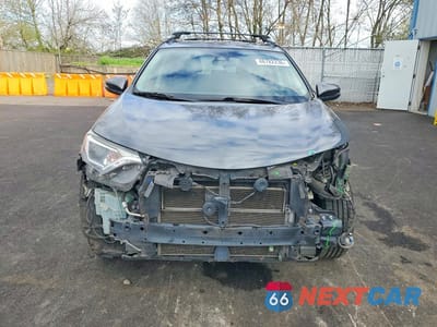 Piąte zdjęcie samochodu w środku: 2016 TOYOTA RAV4 HYBRID XLE VIN:JTMRJREV5GD033169 - miniatura