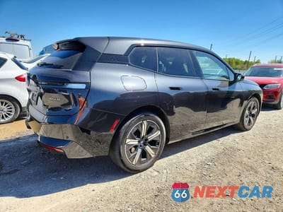 Trzecie zdjęcie samochodu z tyłu: 2024 BMW IX XDRIVE50 VIN:WB523CF03RCR88309 - miniatura
