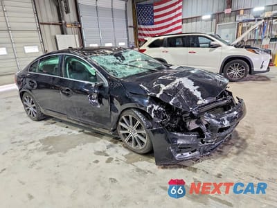 Czwarte zdjęcie samochodu z boku: 2018 VOLVO S60 INSCRIPTION VIN:LYV402TK7JB172430 - miniatura