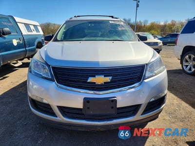 Piąte zdjęcie samochodu w środku: 2016 CHEVROLET TRAVERSE LS VIN:1GNKRFKD6GJ293125 - miniatura