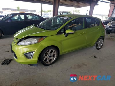 2013 FORD FIESTA TITANIUM 3FADP4FJXDM153949 - główne zdjęcie licytacji z USA - miniatura