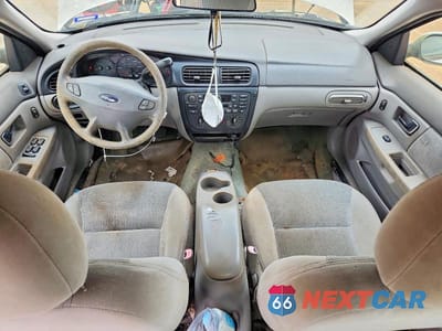 Zdjęcie 8 z 12 samochodu: 2001 FORD TAURUS SE VIN:1FAFP53U01A110758 - miniatura