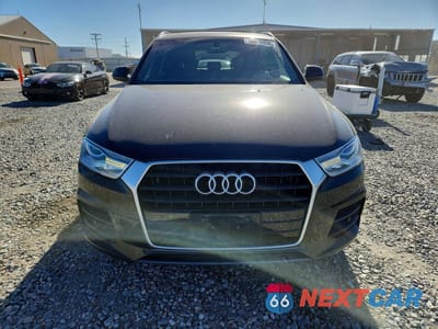 Piąte zdjęcie samochodu w środku: 2016 AUDI Q3 PREMIUM PLUS VIN:WA1BFCFS7GR013281 - miniatura