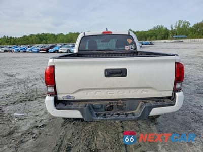Zdjęcie 6 z 12 samochodu: 2020 TOYOTA TACOMA SR VIN:5TFRX5GN6LX179688 - miniatura