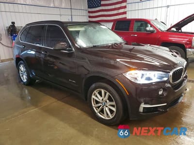 Czwarte zdjęcie samochodu z boku: 2015 BMW X5 XDRIVE35I VIN:5UXKR0C5XF0P12285 - miniatura