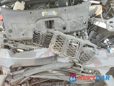 Zdjęcie 11 z 13 samochodu: 2024 JEEP GRAND CHEROKEE LAREDO VIN:1C4RJHAG0RC141919 - miniatura