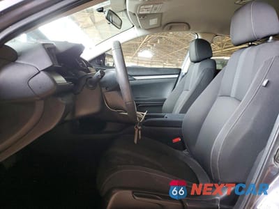 Zdjęcie 7 z 11 samochodu: 2018 HONDA CIVIC LX VIN:19XFC2F53JE003029 - miniatura