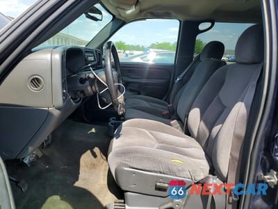 Zdjęcie 7 z 12 samochodu: 2006 GMC NEW SIERRA K1500 VIN:2GTEK13T661189553 - miniatura