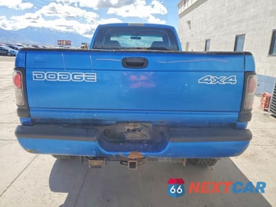 Zdjęcie 6 z 12 samochodu: 2001 DODGE RAM 2500 VIN:3B7KF23641G176260 - miniatura